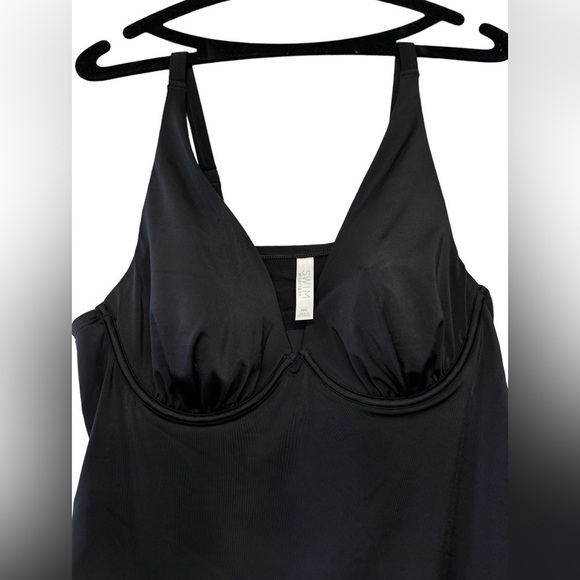 Swim by Cacique Plunge Tankini Top Size 40C - Picture 1 of 6